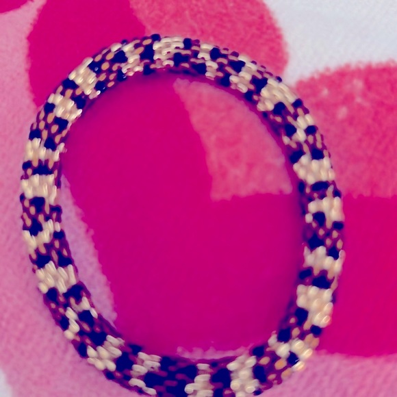 Sashka Co. Leopard Beaded Bracelet - Picture 3 of 13